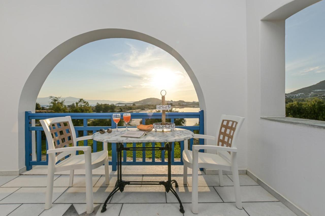 Alykes Studios & Suites Agios Prokopios  Luaran gambar