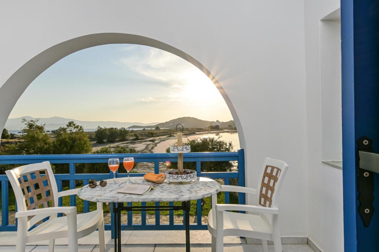 Alykes Studios & Suites Agios Prokopios  Luaran gambar
